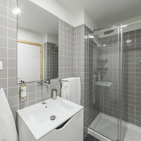 Street Sá De Noronha Oporto