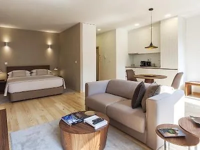 Street Sá De Noronha *