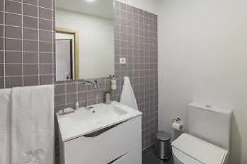 Street Sá De Noronha * Oporto