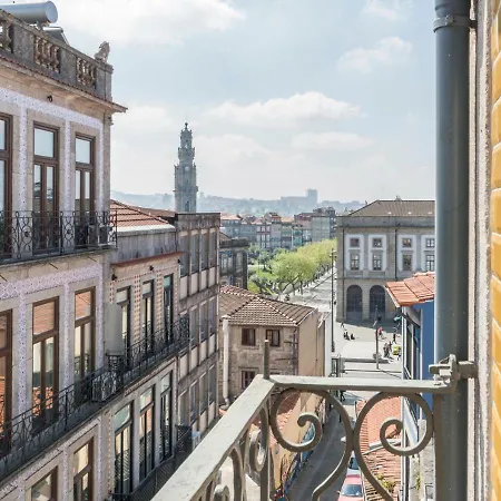 Street Sá De Noronha * Oporto