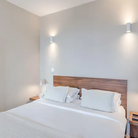 Street Sá De Noronha Oporto