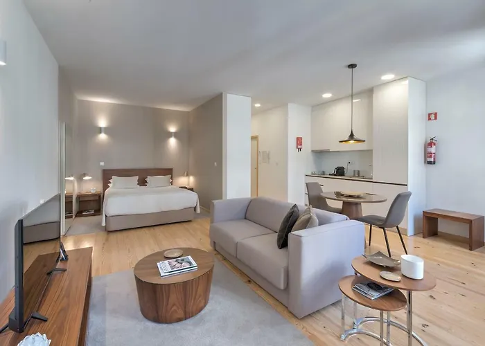 Street Sa De Noronha (adults Only)