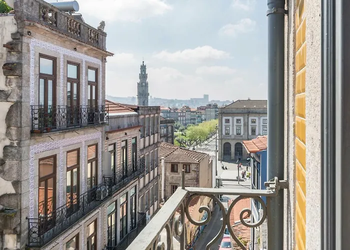 Street Sa De Noronha (adults Only) * Porto